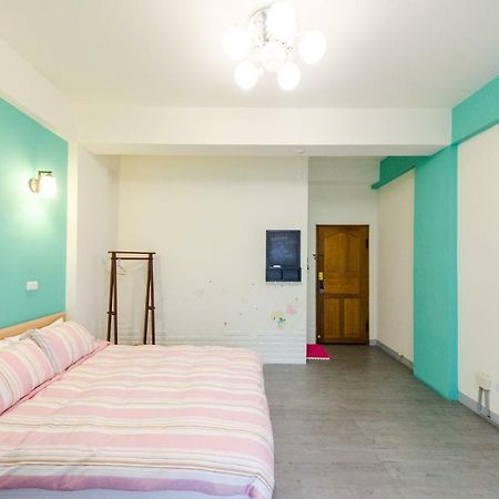 Beautiful Dream Tainan Homestay Exterior foto