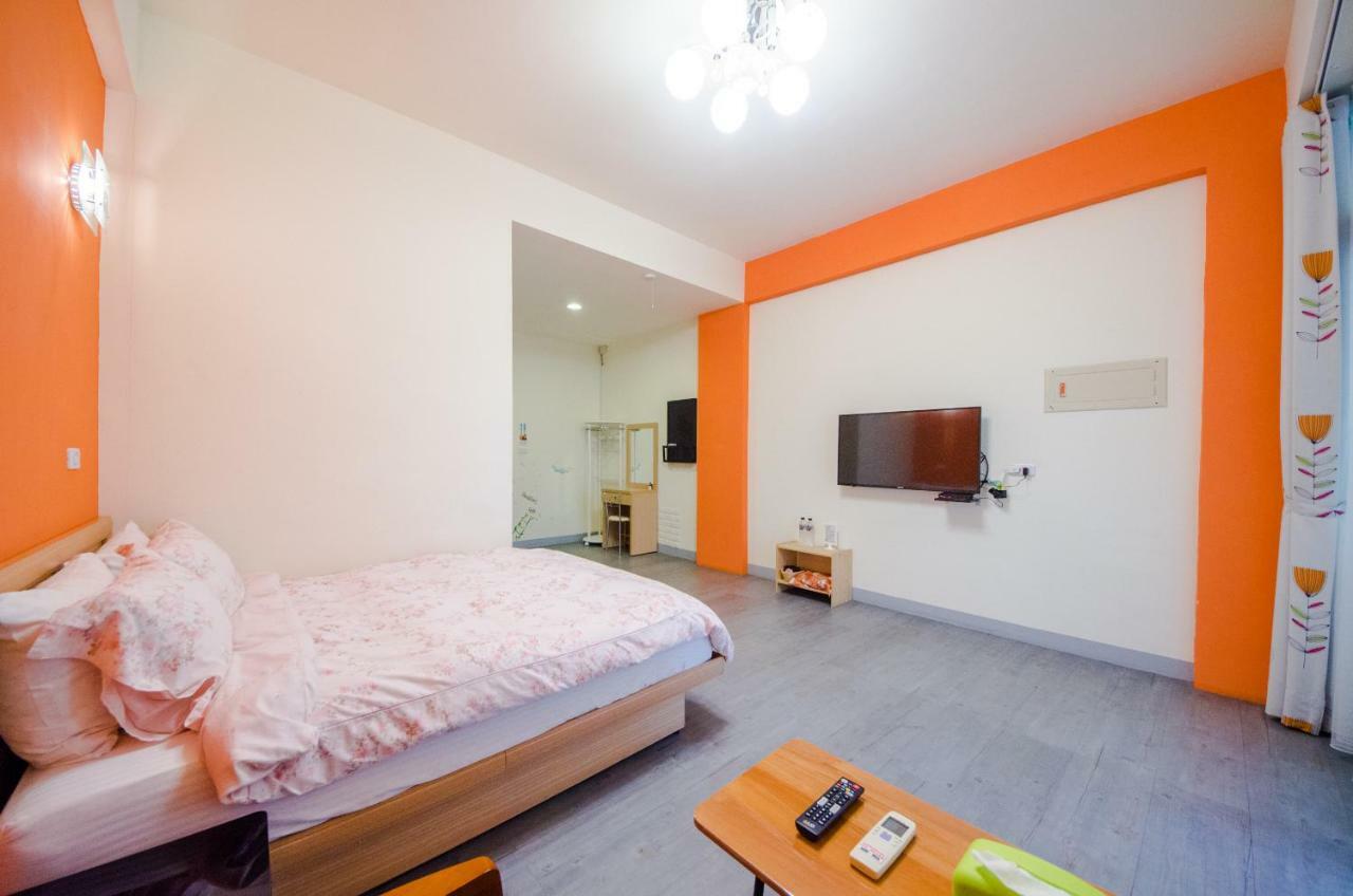Beautiful Dream Tainan Homestay Exterior foto