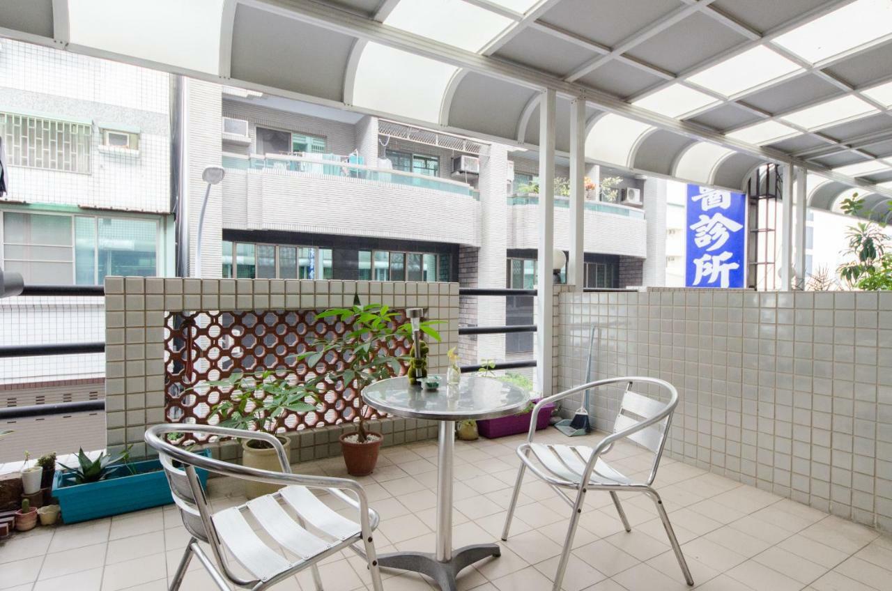 Beautiful Dream Tainan Homestay Exterior foto