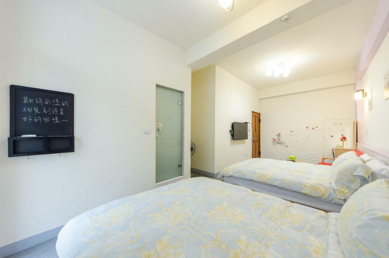 Beautiful Dream Tainan Homestay Exterior foto