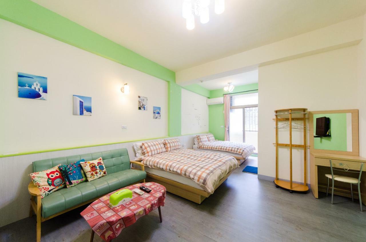 Beautiful Dream Tainan Homestay Exterior foto
